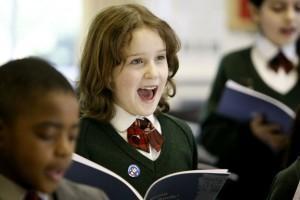 366-girl-singing1