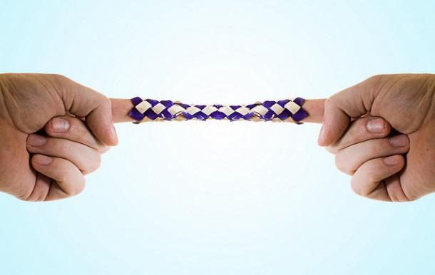 The_Chinese_Finger_Trap
